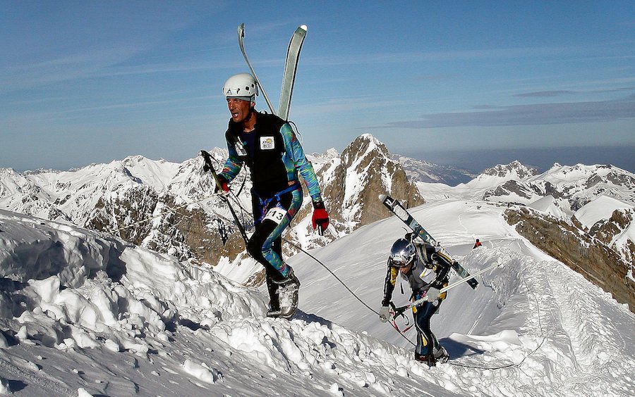 Équipement de course pour les épreuves de ski-alpinisme